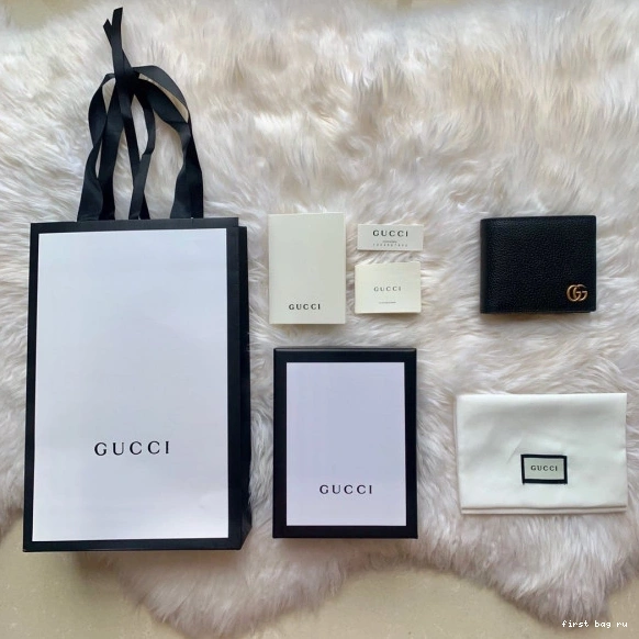 First bag ru WALLET GUCCI 0812